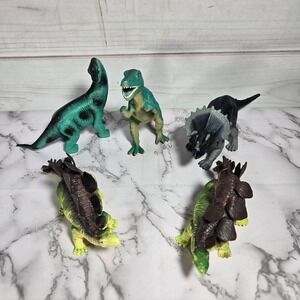 Toy Dinosaur Figures Lot of 5 Tyrannosaurus Triceratops Stegosaurus Brontosaurus